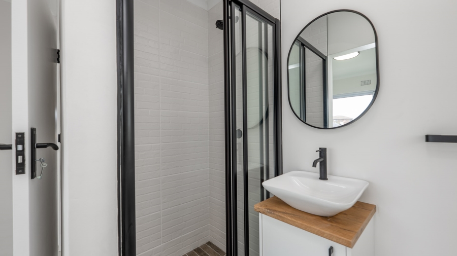 To Let 2 Bedroom Property for Rent in Agulhas Western Cape